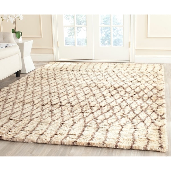 Safavieh Handmade Casablanca White/ Grey New Zealand Wool Area Rug - 8' x 10'