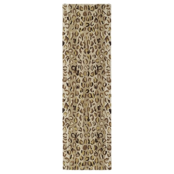 Hand-tufted Lawrence Cheetah Gold Wool Runner Rug (2'3 x 7'6) - 2'3" x 7'6"