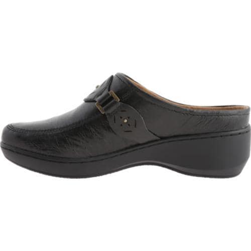 Womens Easy Spirit Delyn Black Leather   16882186  