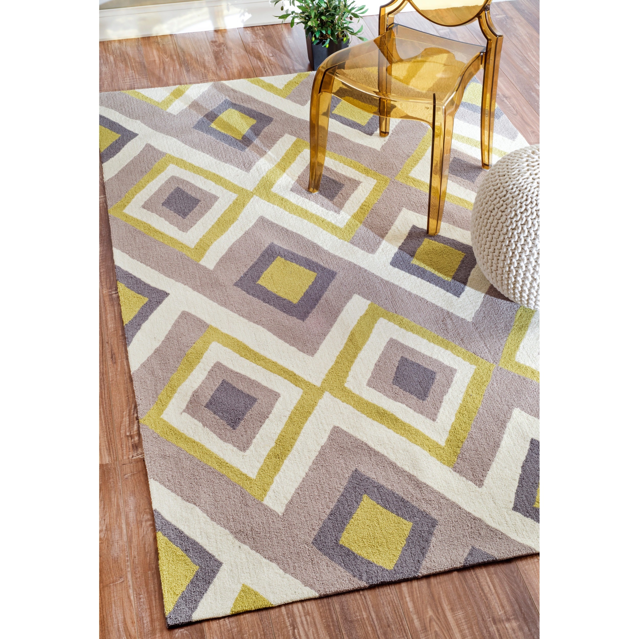 Nuloom Handmade Geometric Triangle Green Rug (76 X 96)