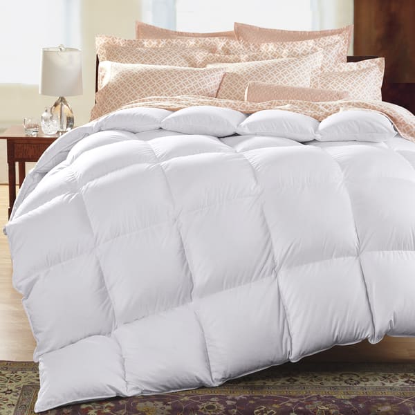 Shop Famous Maker Light Weight White Down Comforter Overstock