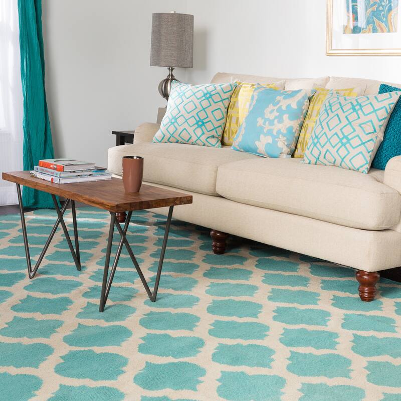 Hand-woven Dean Moroccan Trellis Geometric Flatweave Wool Area Rug