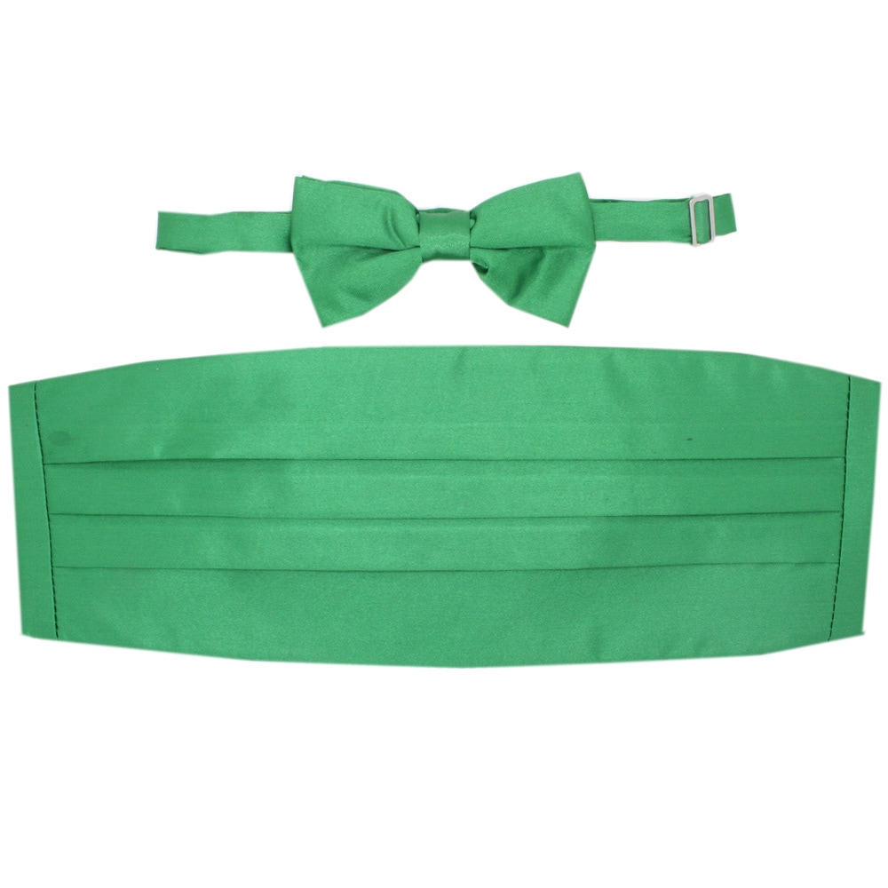 Ferrecci Green Cummerbund And Bowtie Set (100 percent polyesterClosure Hook in metalHardware Plain pastel color with pleated front designAvailable sizes Fit all sizesApproximate width 5 inchesApproximate length 23 inchesAll measurements are approxima