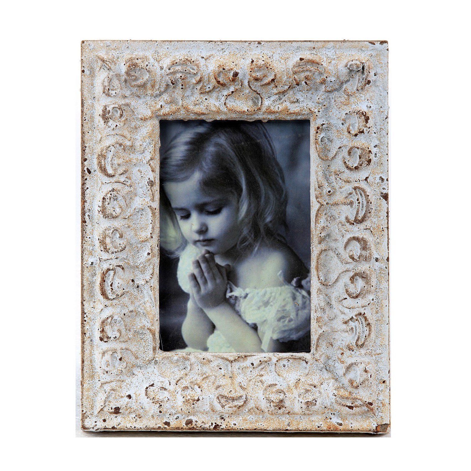 Privilege Distressed White Ceramic Photo Frame (Distressed whiteMaterials CeramicQuantity One (1) frameSetting IndoorDimensions 9 inches high x 7 inches wide x 1.5 inches deep )