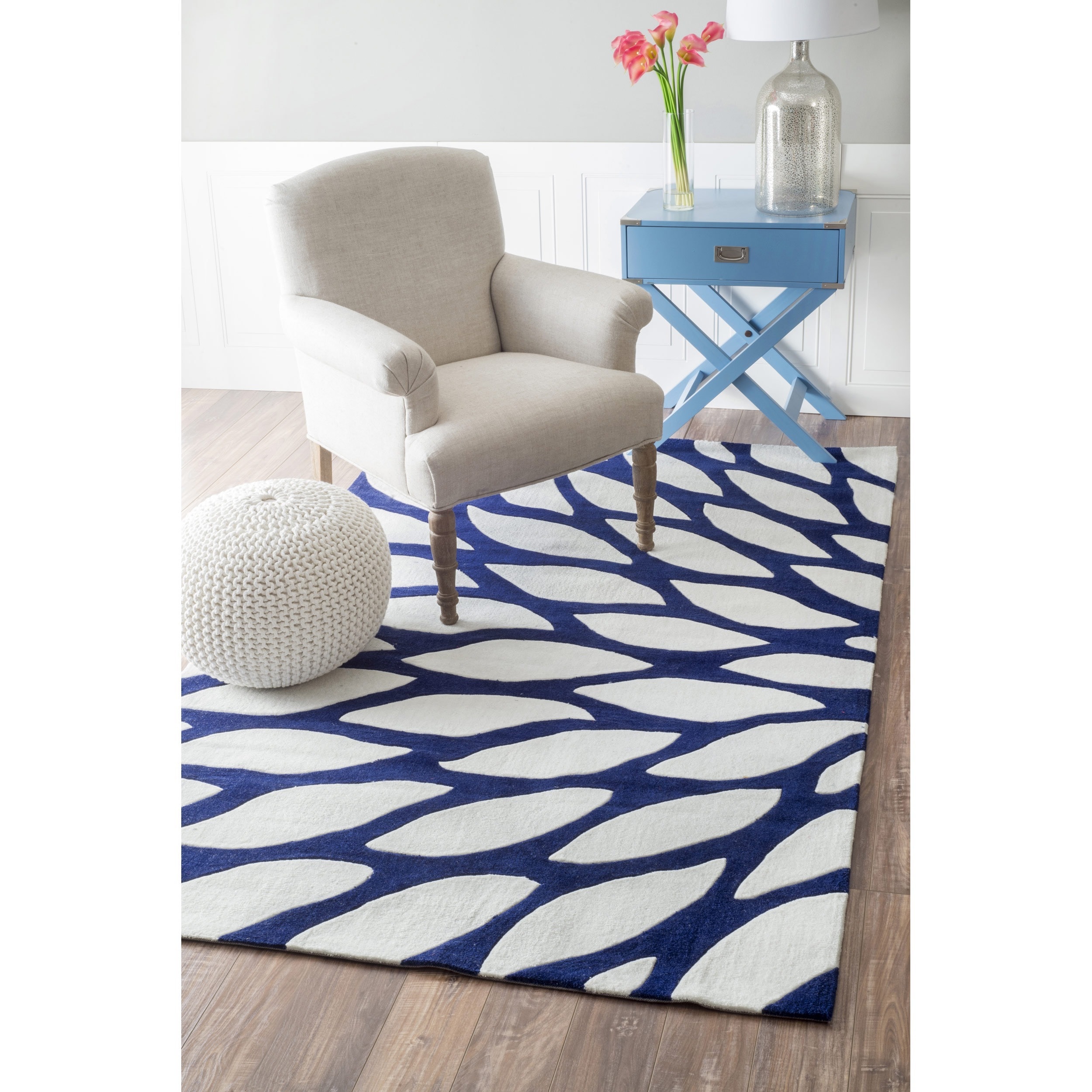 Nuloom Handmade Modern Leaves Polyester Blue Rug (5 X 8)