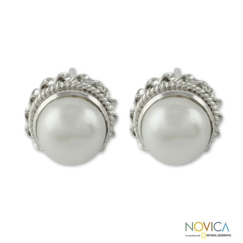 Handmade Sterling Silver 'Blossoming Purity' Pearl Earrings (7 mm) (India)