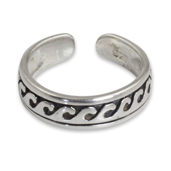 Handmade Sterling Silver 'Beach Beauty' Toe Ring (Thailand)