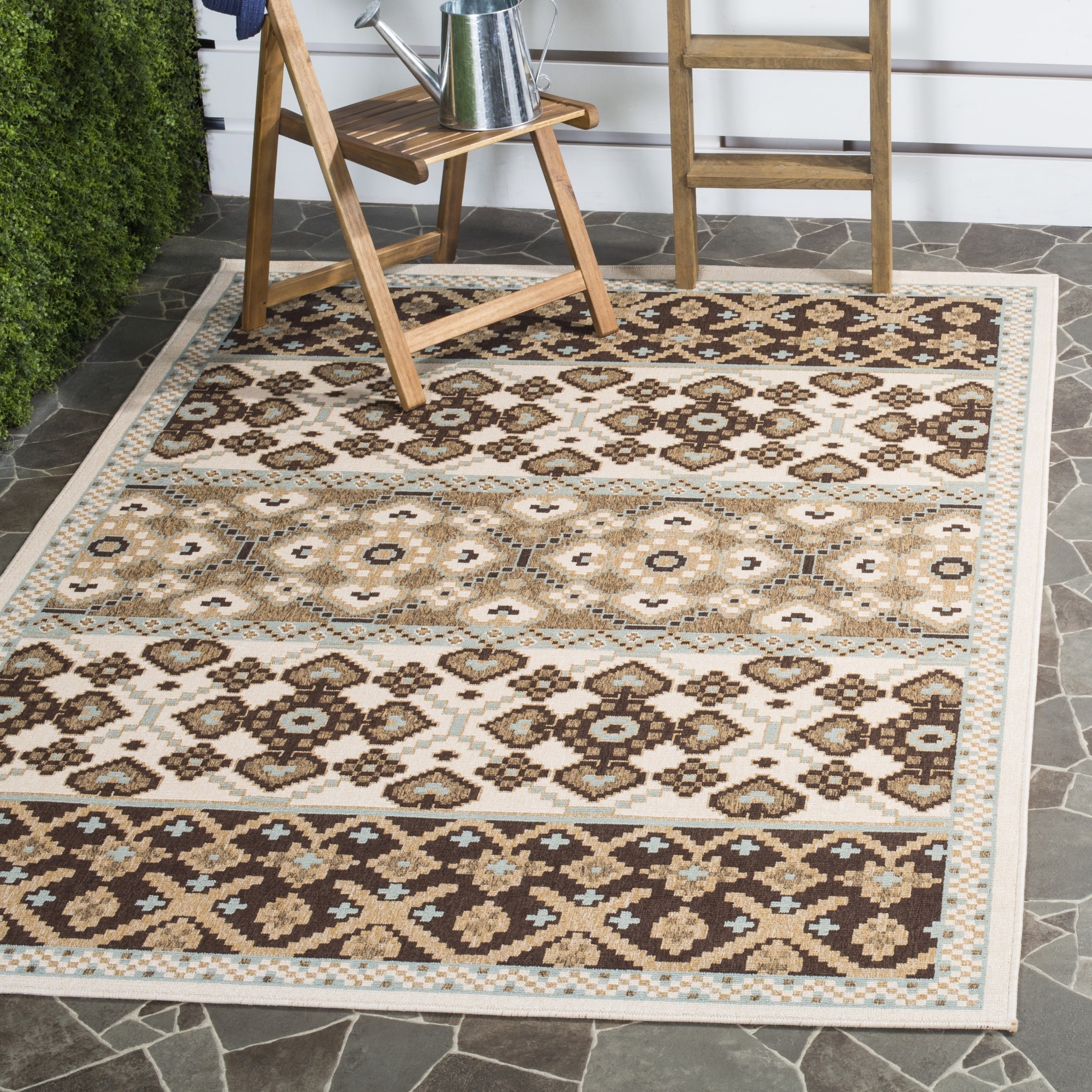 Safavieh Indoor/ Outdoor Veranda Cream/ Chocolate Rug (27 X 5)