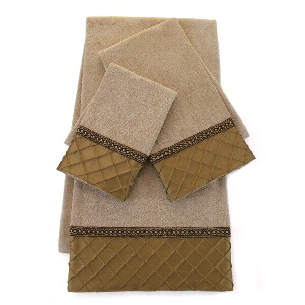 Sherry Kline Pleated Diamond Royal Gold Embellished 3-piece Towel Set