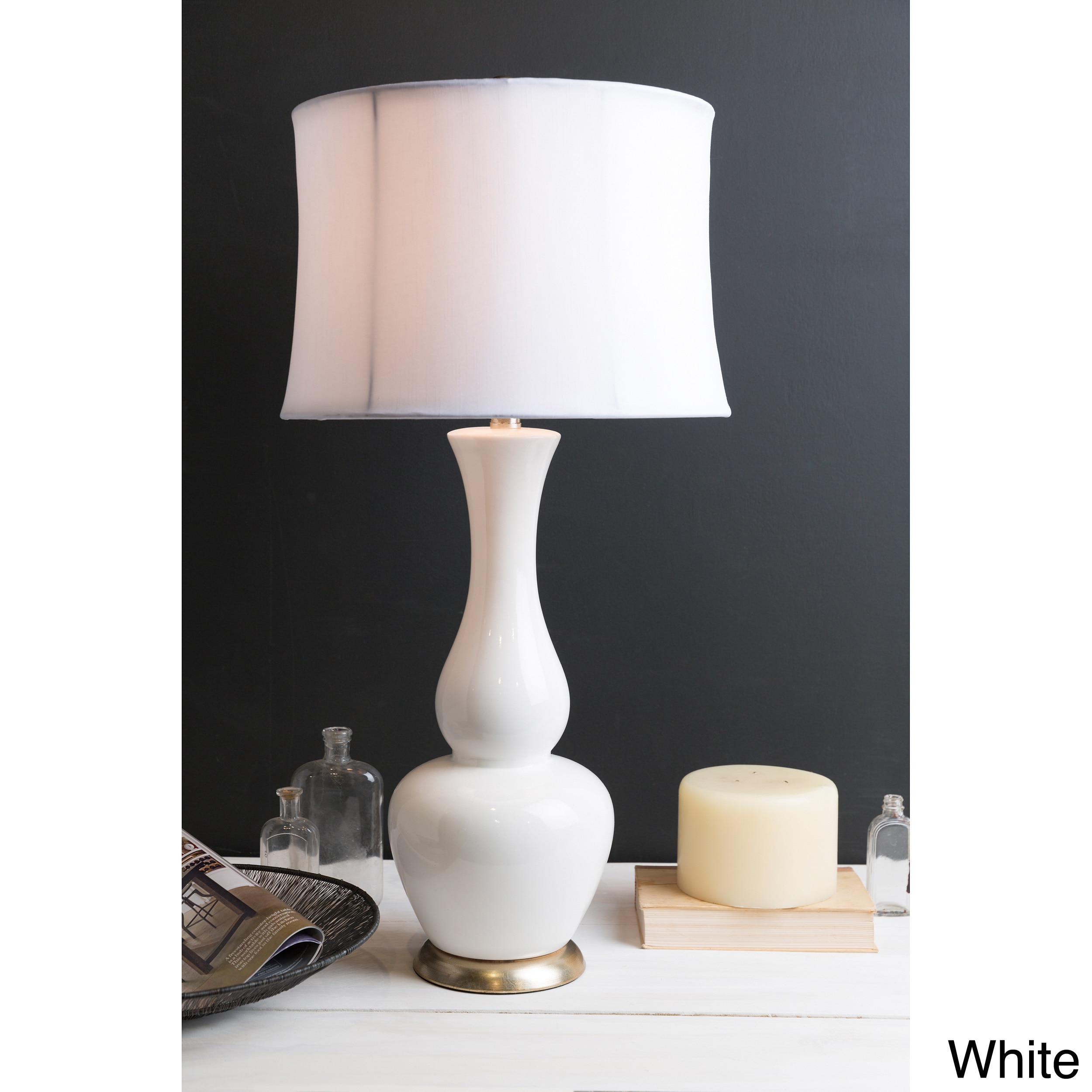 Smooth Lines And Modern Design Table Lamp