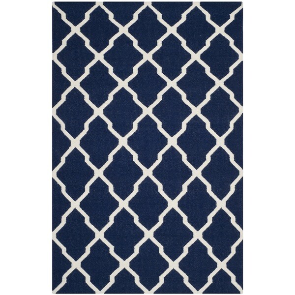 Safavieh Hand-woven Moroccan Reversible Dhurries Navy/ Ivory Wool Rug - 8' x 10'