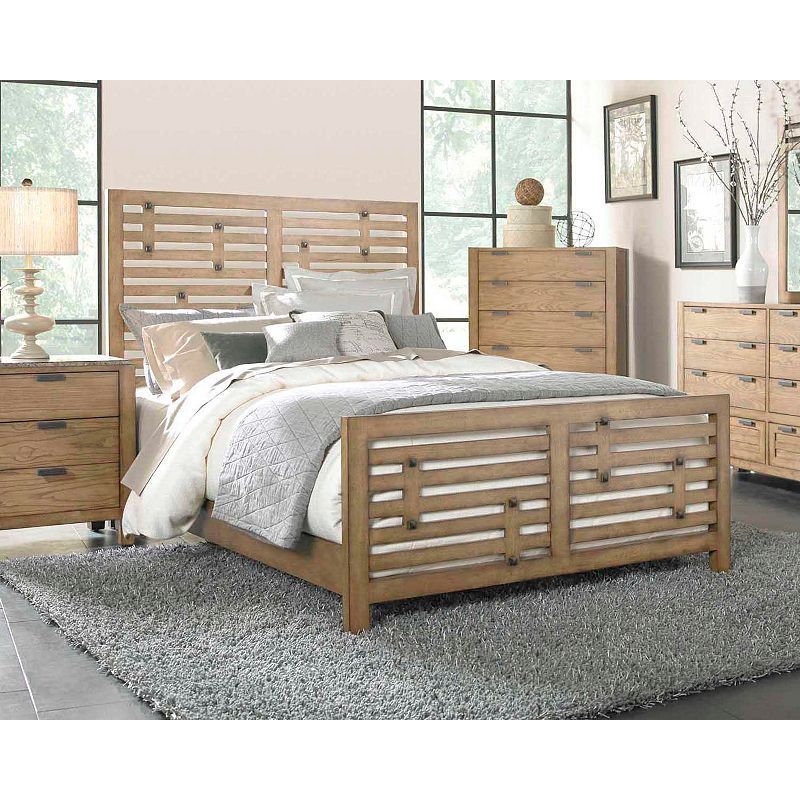 Broyhill Broyhill Ember Grove King size Weathered Khaki Panel Bed Khaki Size King