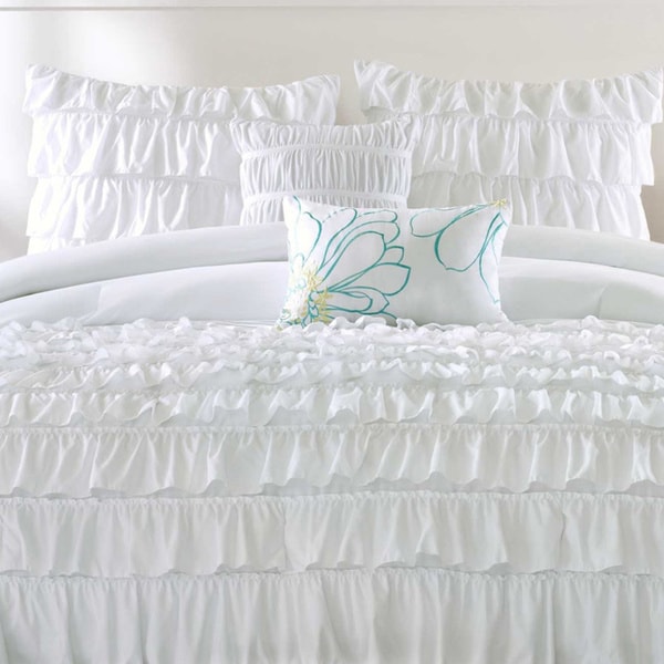 Intelligent Design Demi Comforter Set