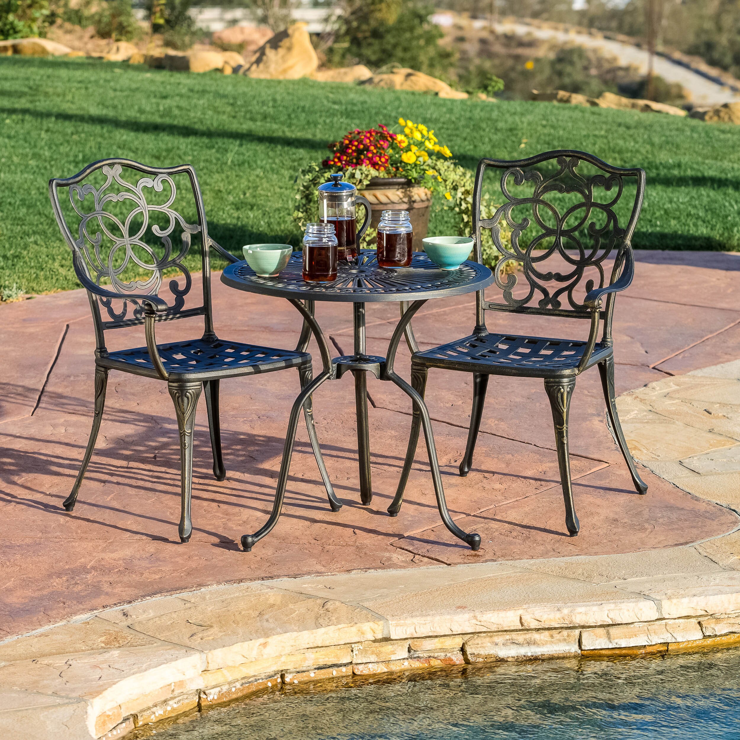 Christopher Knight Home Edgewater 3 piece Cast Aluminum Outdoor Bistro Set