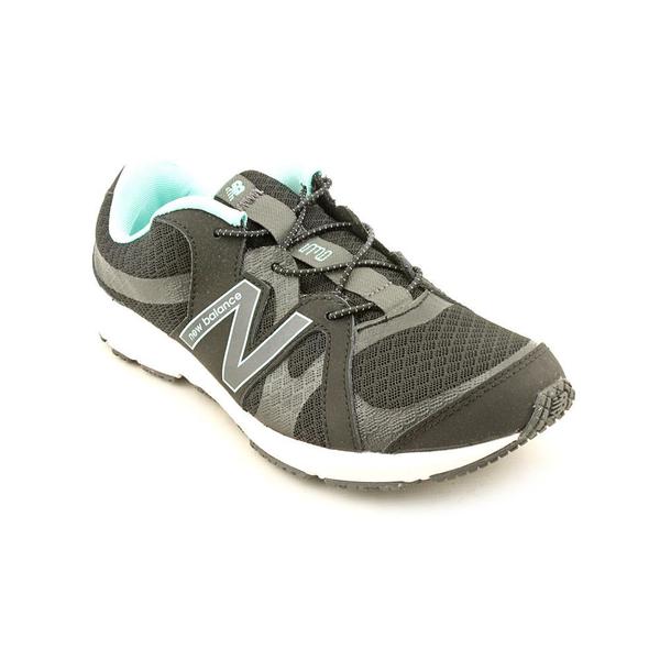 basic new balance shoes