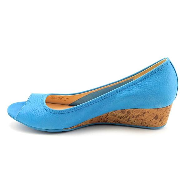 cole haan women's patent leather shoes