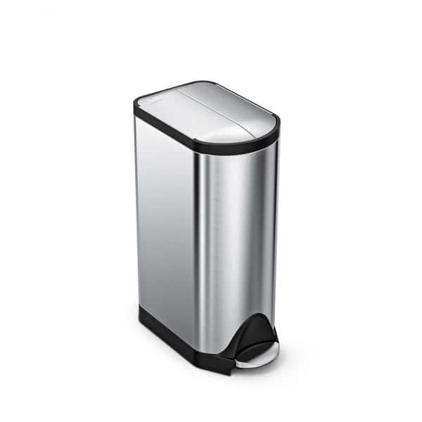 https://ak1.ostkcdn.com/images/products/8754049/simplehuman-Butterfly-Step-Trash-Can-Fingerprint-Proof-Brushed-Stainless-Steel-30-Liters-8-Gallons-f452538c-a172-440c-b757-99f017ce4a51_600.jpg?impolicy=medium