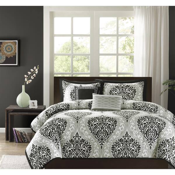 Shop Intelligent Design Sabrina Black 5 Piece King Cal King Size