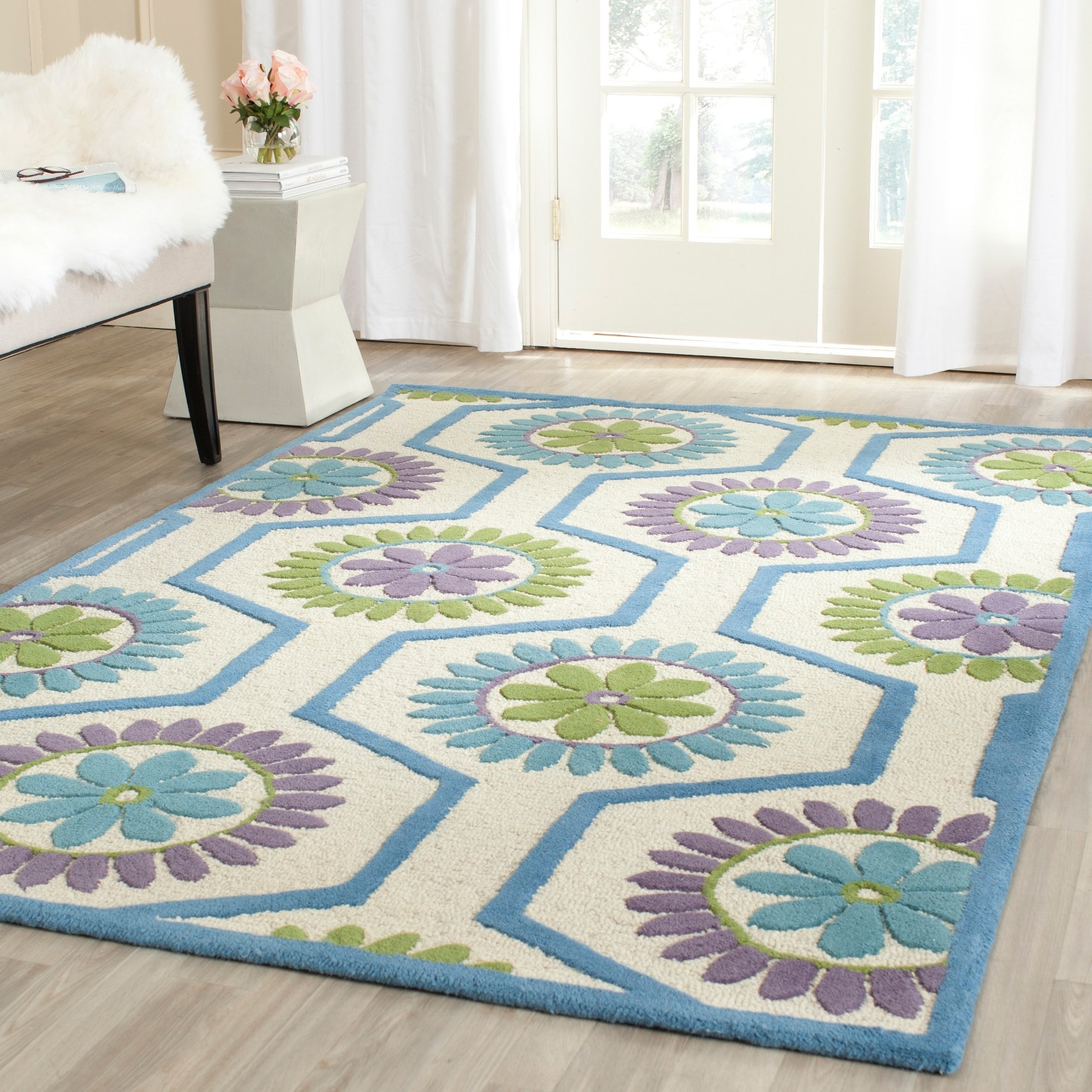 Safavieh Handmade Moroccan Cambridge Ivory/ Blue Wool Rug (6 Round)