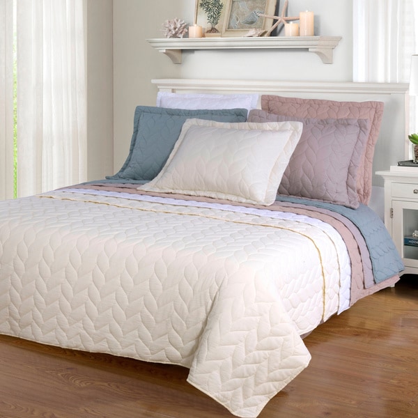 Superior Amy Reversible Braided Cotton Quilt Set