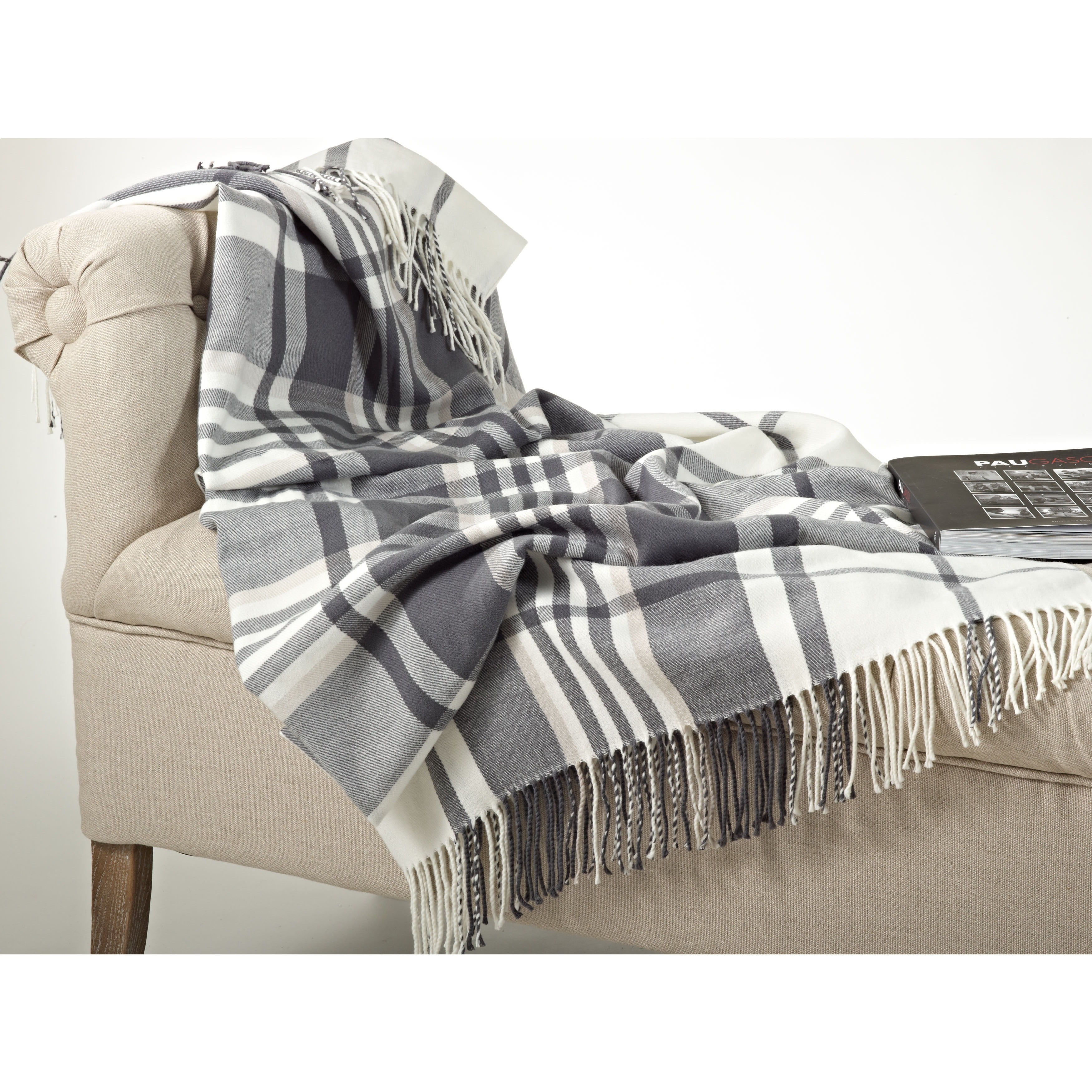 Plaid Design Throw Blanket