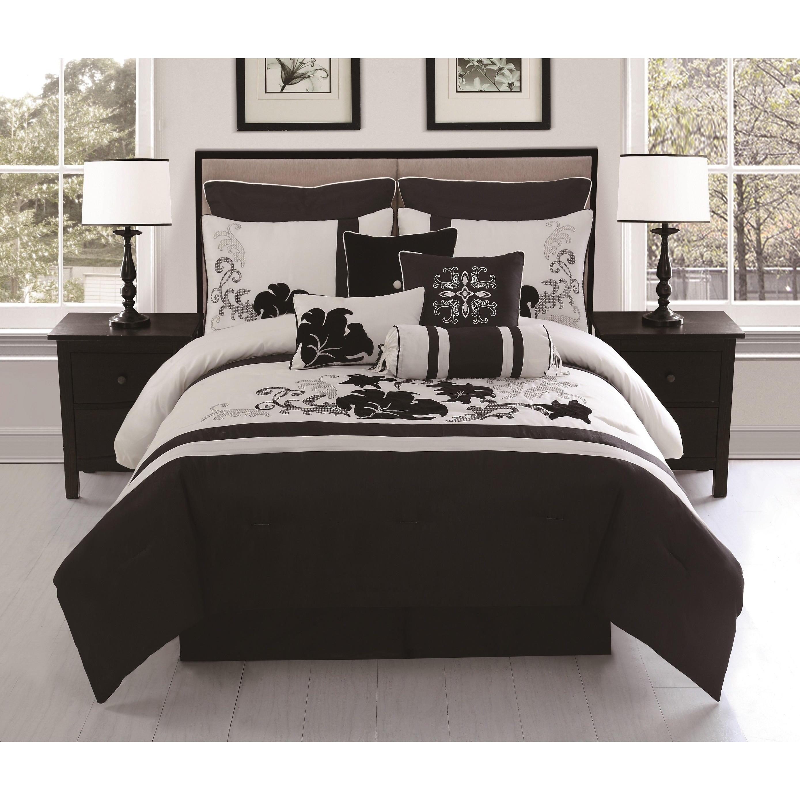 Private Label Vienna 10 piece Embroidered Comforter Set Black Size Queen