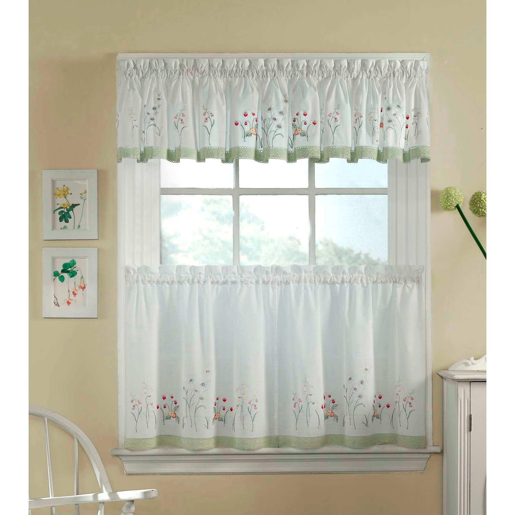 Garden Flowers 3 piece Curtain Tier And Valance Set