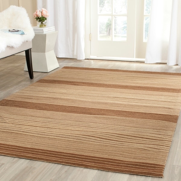 Safavieh Hand-woven Marbella Beige/ Brown Wool Rug - 6' x 9'