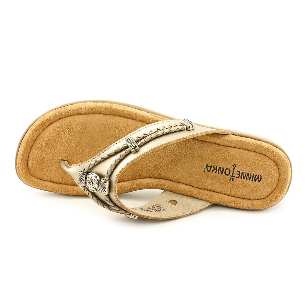 minnetonka women's silverthorne thong sandal