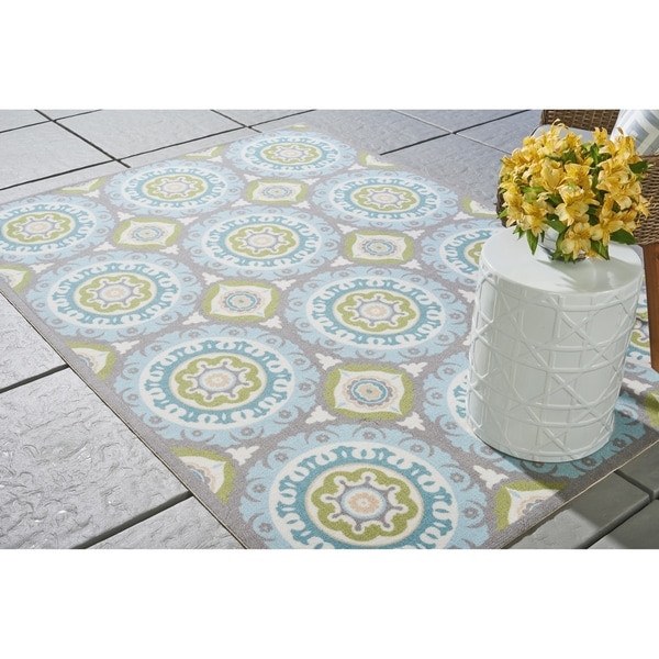 Waverly Sun N' Shade Indoor/ Outdoor Area Rug by Nourison