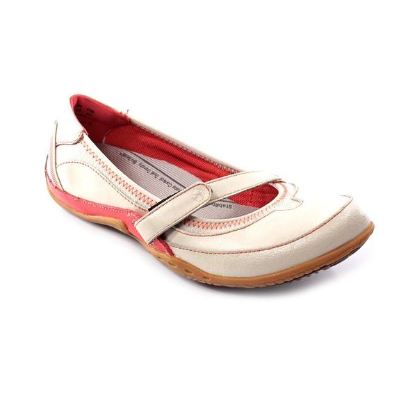 hush puppies medium moyen