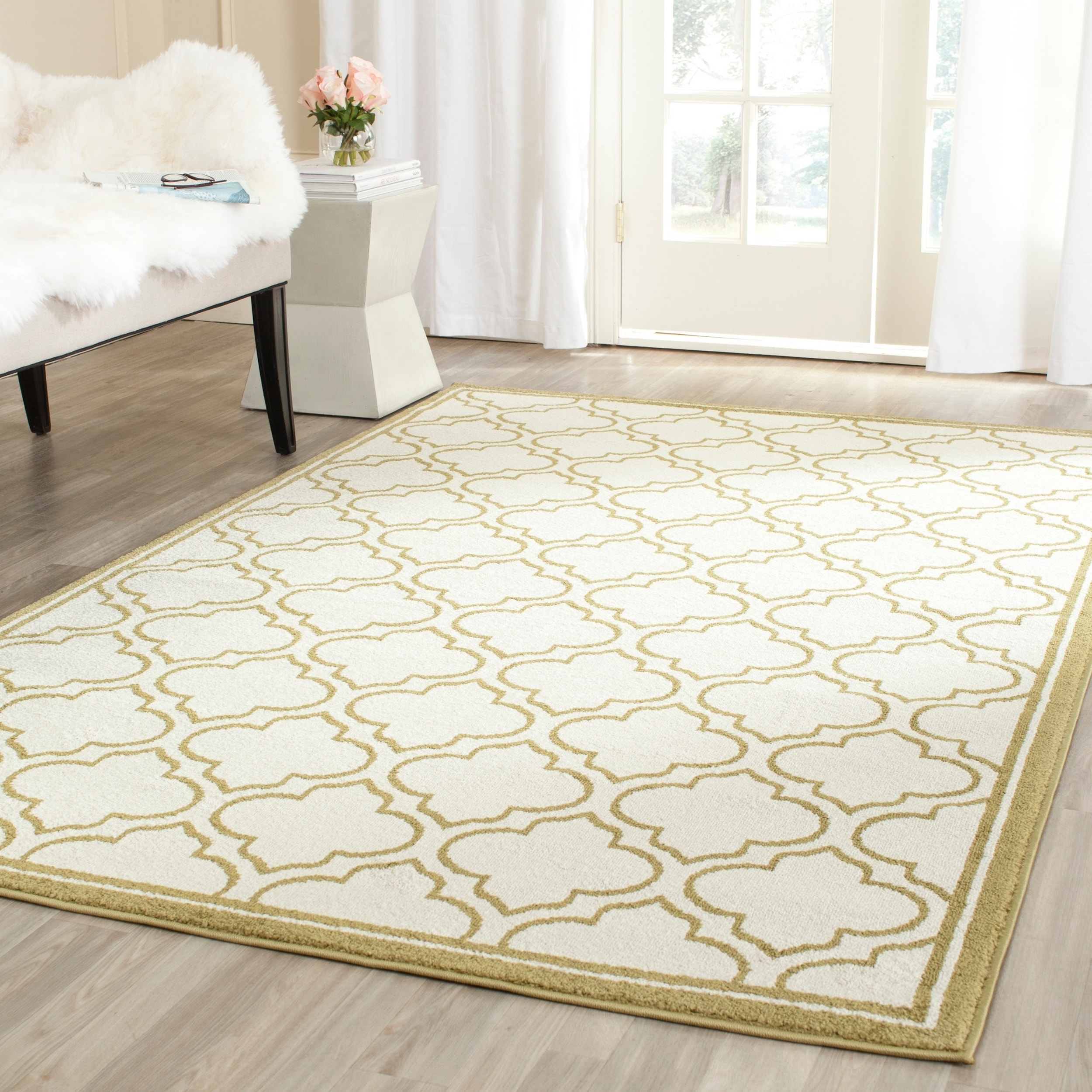 Safavieh Amherst Indoor/ Outdoor Ivory/ Light Green Rug (8 X 10)