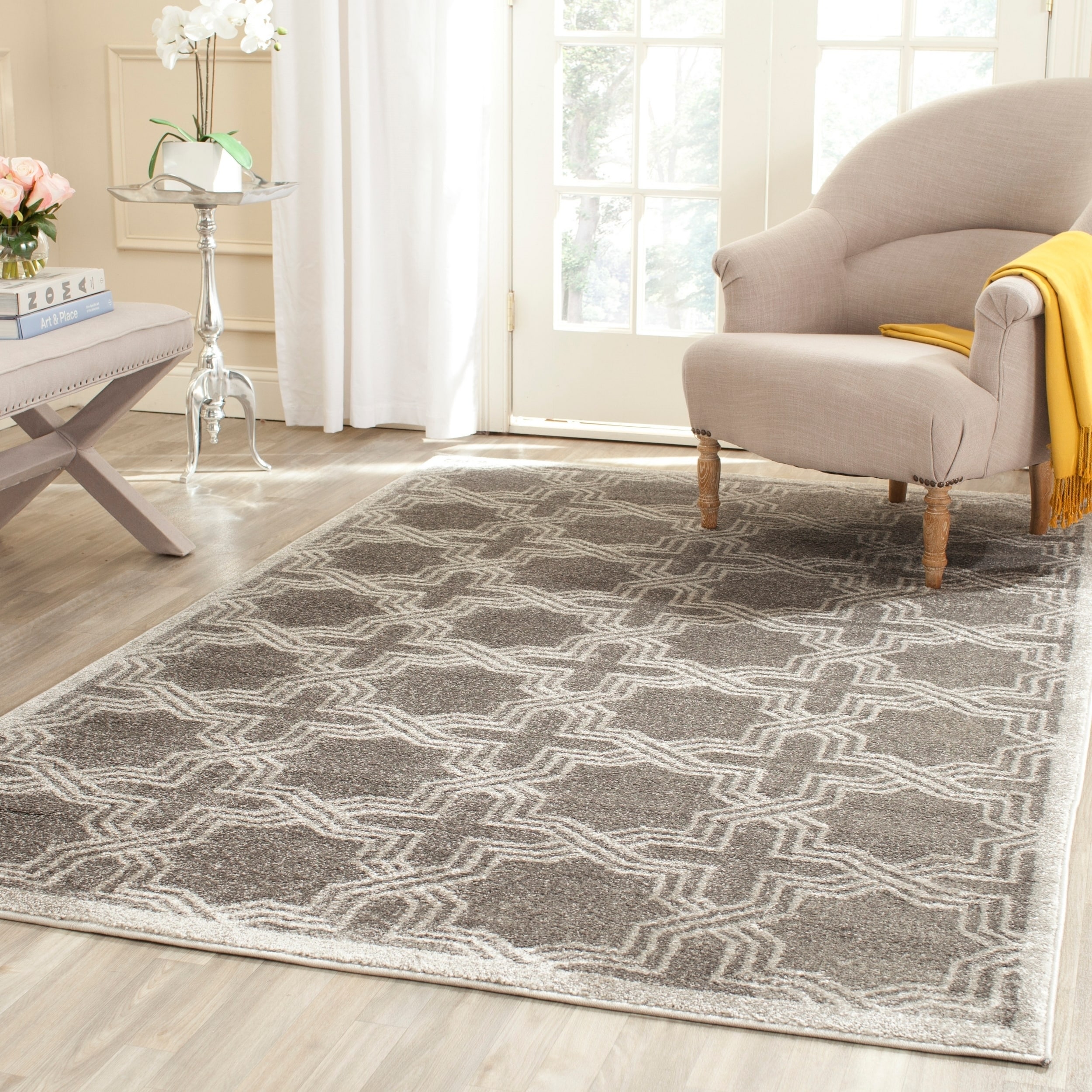 Safavieh Amherst Indoor/ Outdoor Grey/ Light Grey Rug (8 X 10)