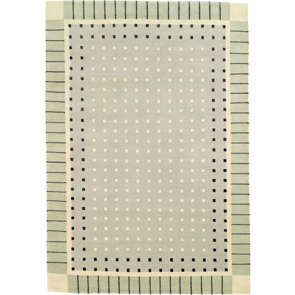 Safavieh Hand-knotted Nepalese Silver Wool Rug - 8' x 10'