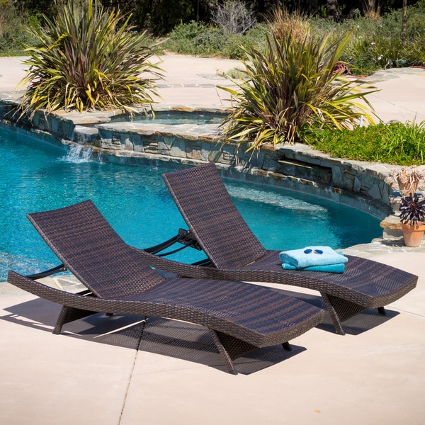 Toscana Outdoor Wicker Lounge Chairs (Set of 2) by Christopher Knight