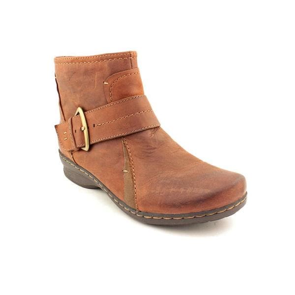 clarks artisan women's boots