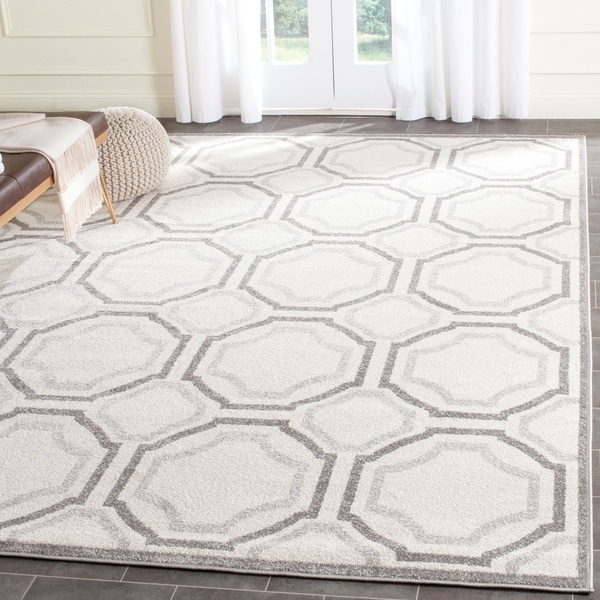 Safavieh Amherst Ivory/ Light Grey Rug - 9' x 12'