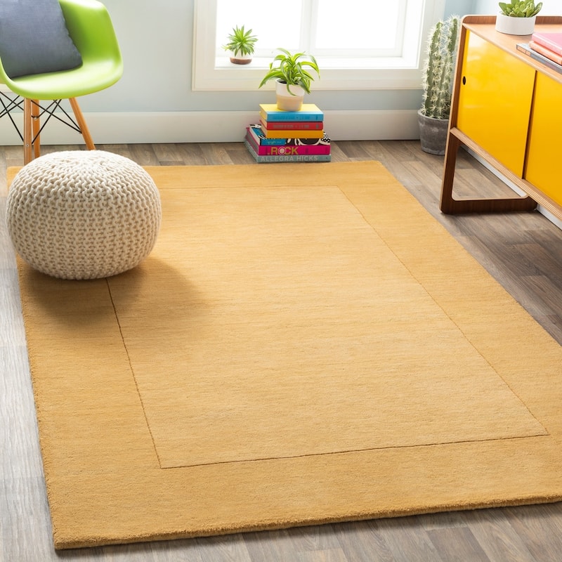 Artistic Weavers Harley Handmade Bordered Wool Area Rug