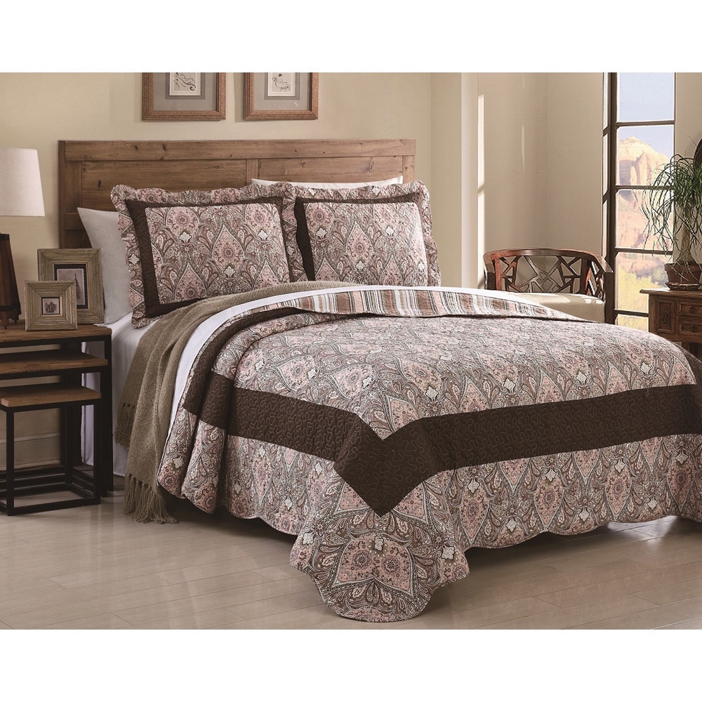 Caroline Paisley 3 piece Quilt Set