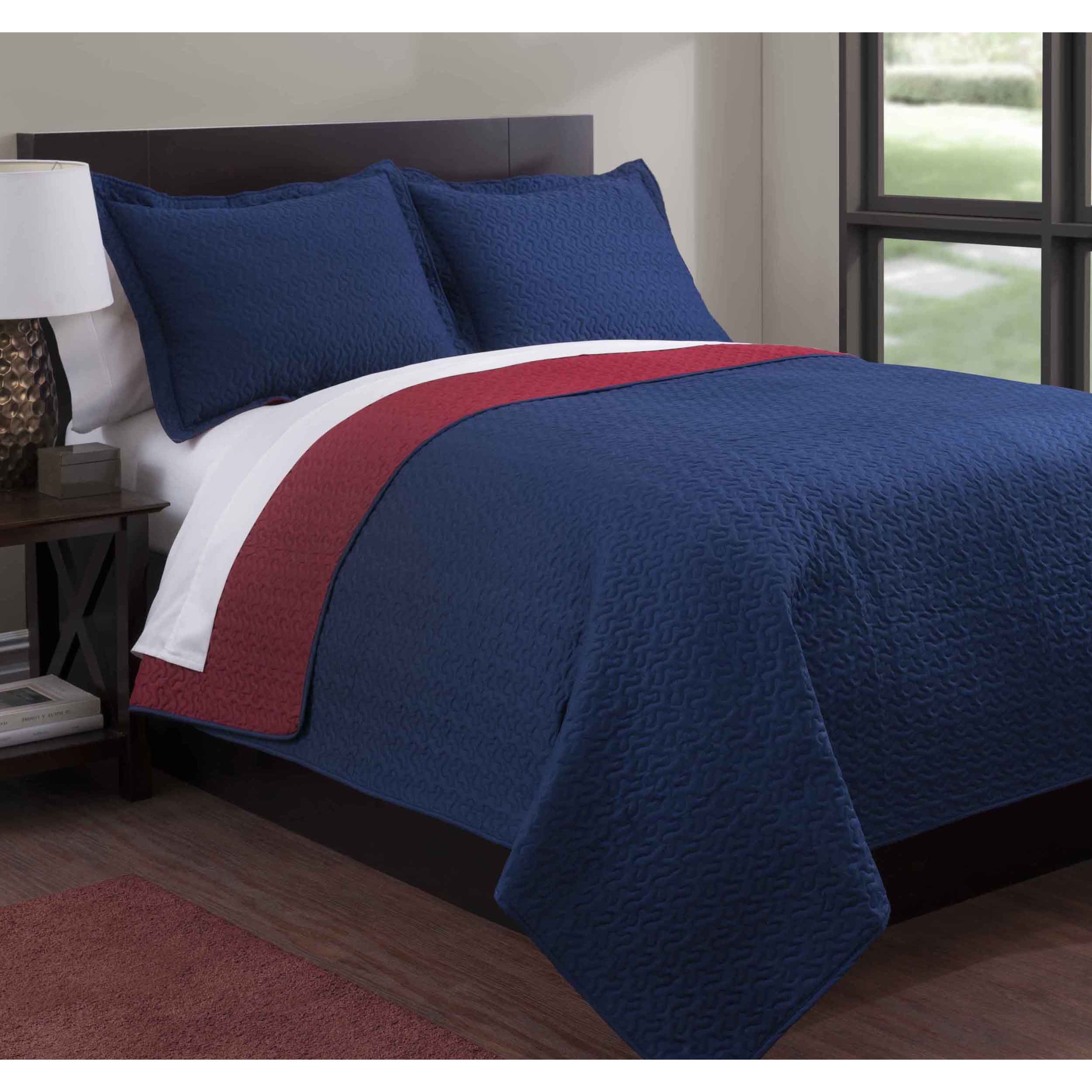 Baltic Solid Reversible 3 piece Quilt Set