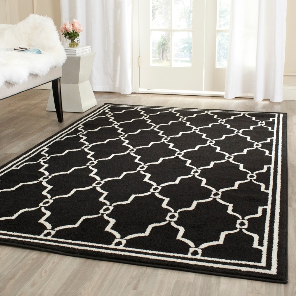 Safavieh Amherst Indoor/ Outdoor Anthracite/ Ivory Rug (7 Square)