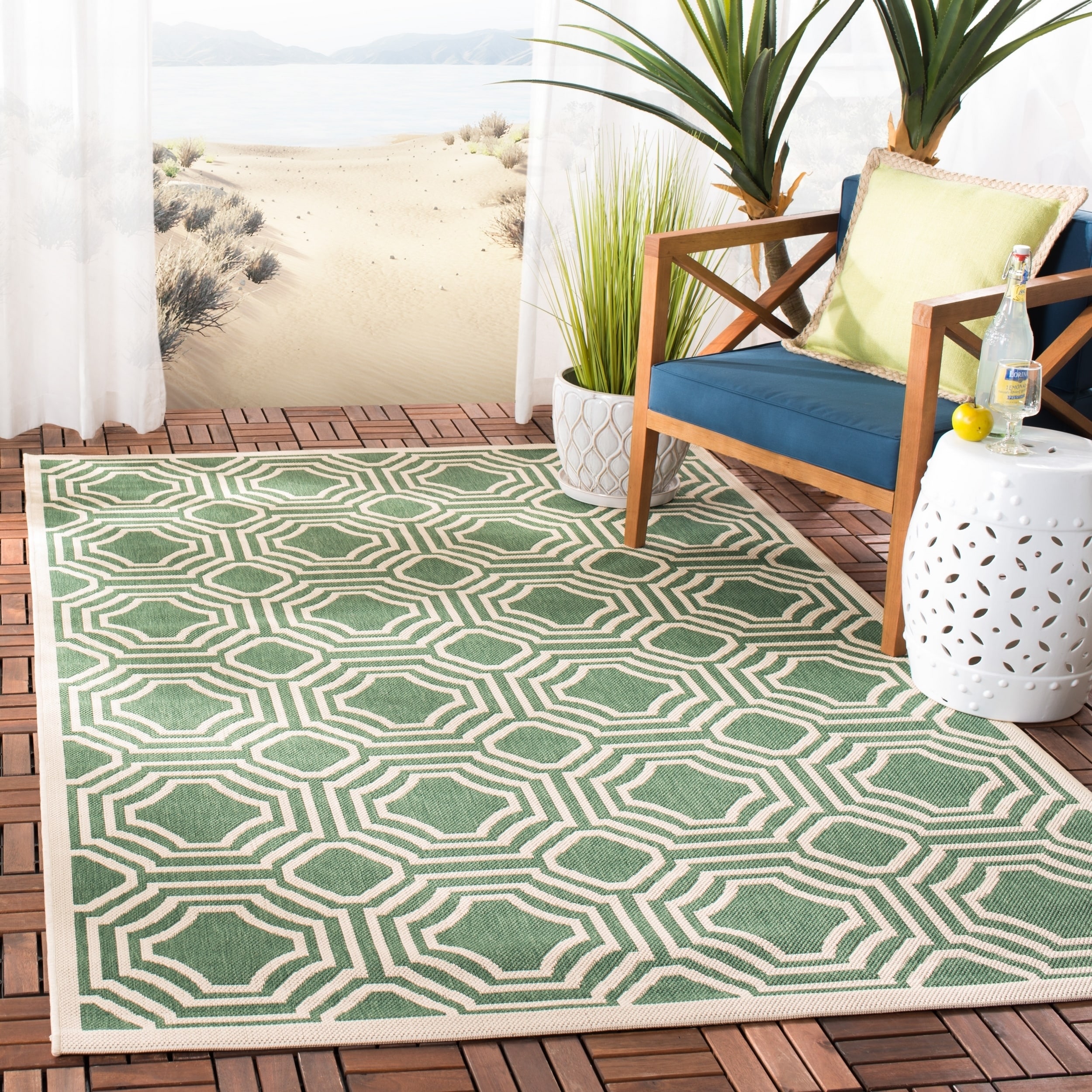 Safavieh Indoor/ Outdoor Moroccan Courtyard Dark Green/ Beige Rug (4 X 57)