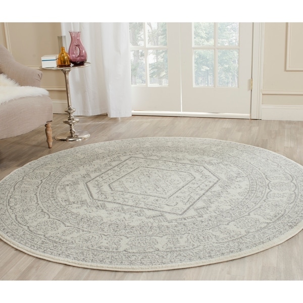 Safavieh Adirondack Vintage Ivory / Silver Rug - 6' x 6' Round