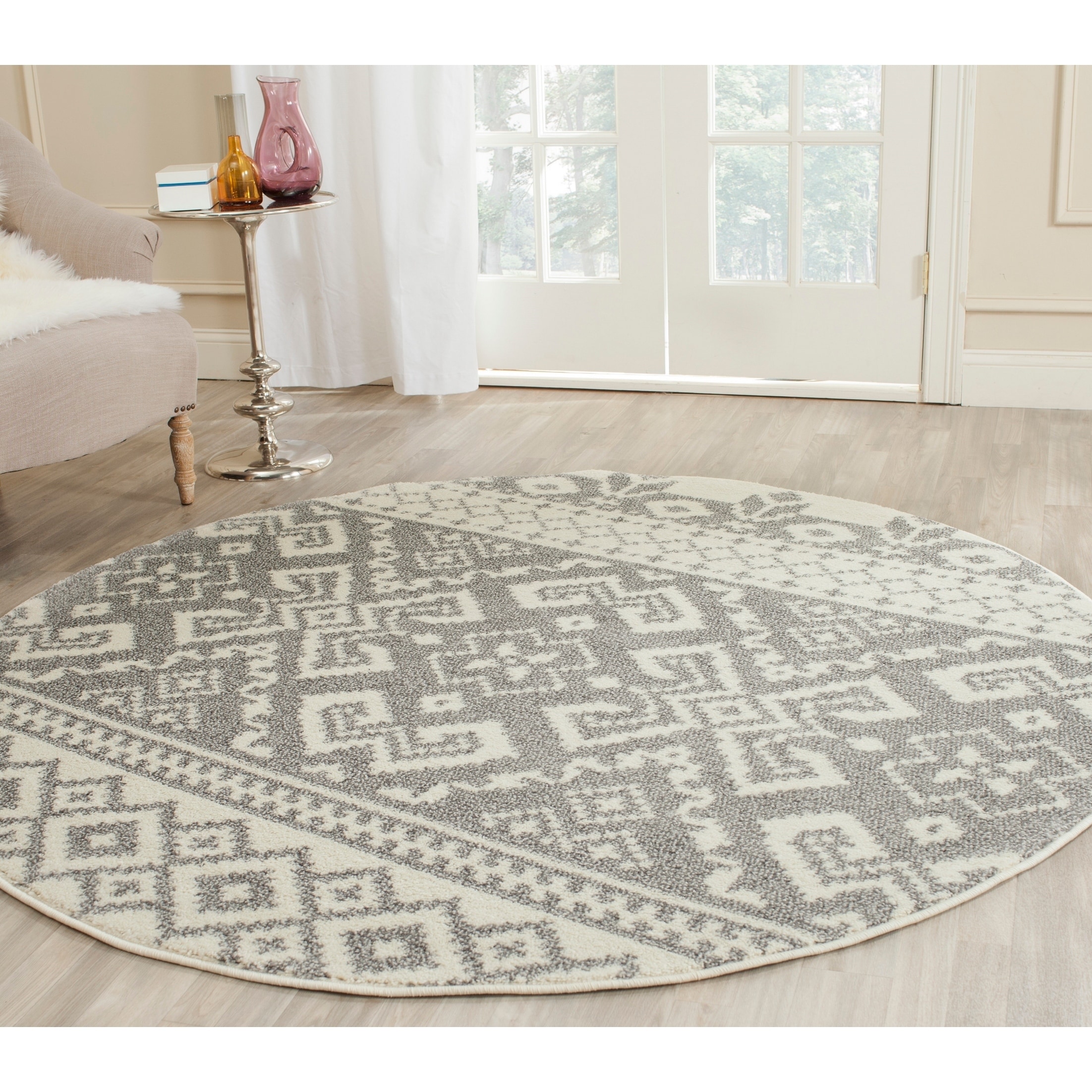 Safavieh Adirondack Ivory/ Silver Rug (6 Round)