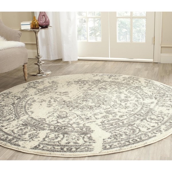 Safavieh Adirondack Vintage Distressed Ivory / Silver Rug (6' Round)