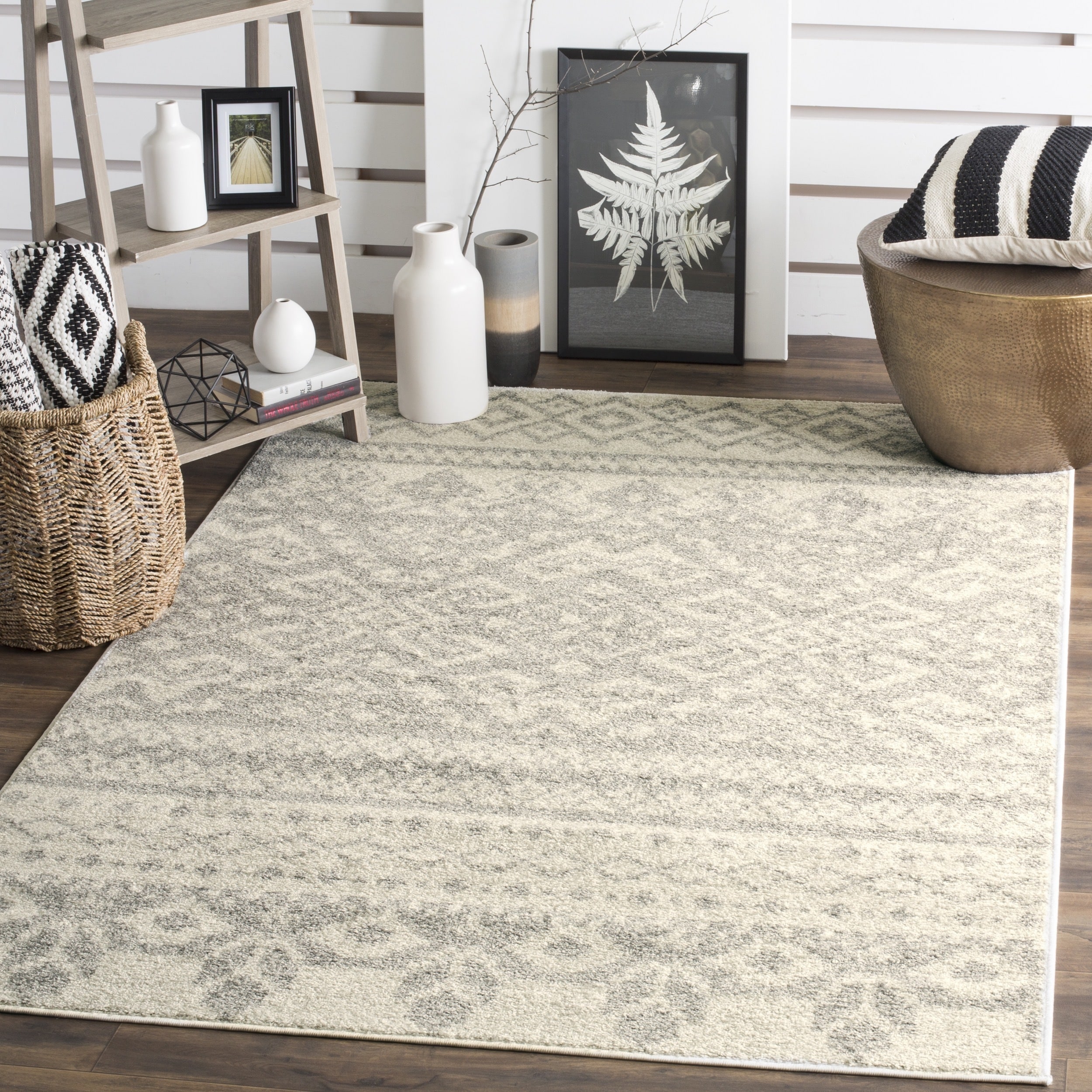 Safavieh Adirondack Ivory/ Silver Rug (3 X 5)