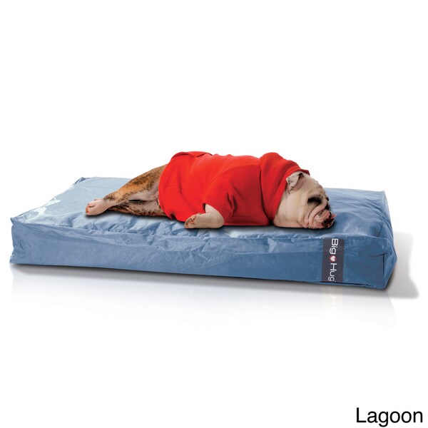 Big Hug Luxury Eco-friendly Pet Bed (47 x 31)