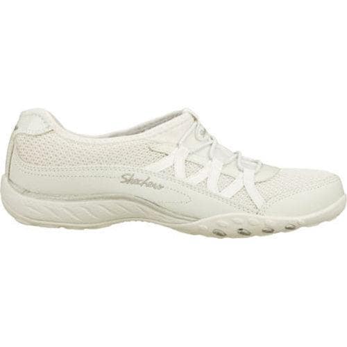 skechers relaxed fit white