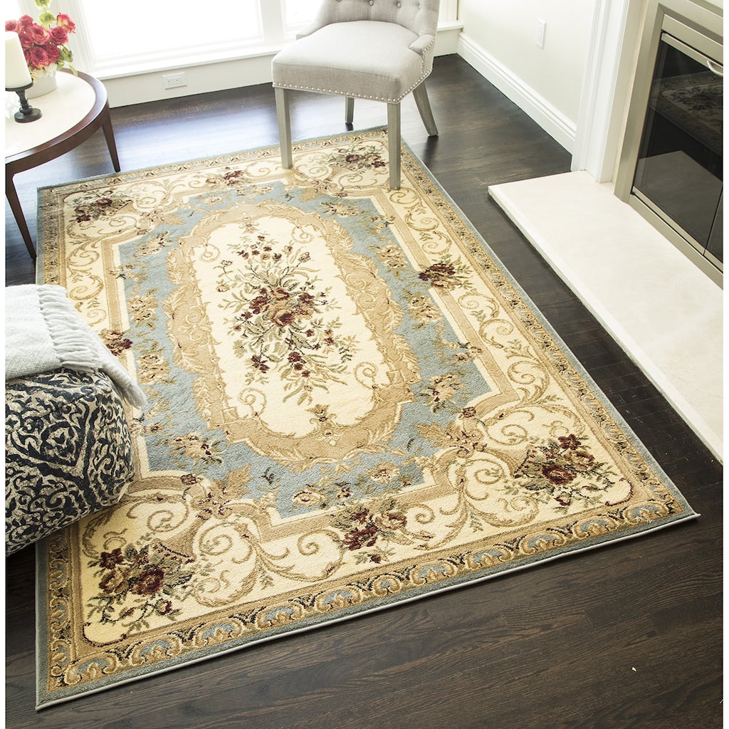 Zelda Oriental Area Rug (7'10" x 10'10")