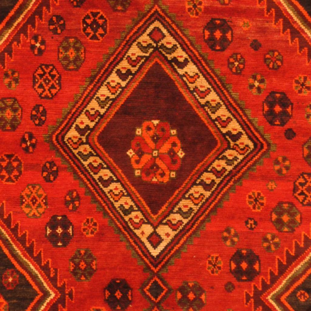 Handmade OneofaKind Shiraz Wool Rug (Iran) 5'1 x 9'5 Bed Bath & Beyond 8911028